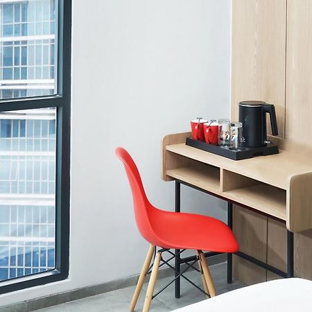 ג'קרטה Neo Hotel Puri Indah מראה חיצוני תמונה