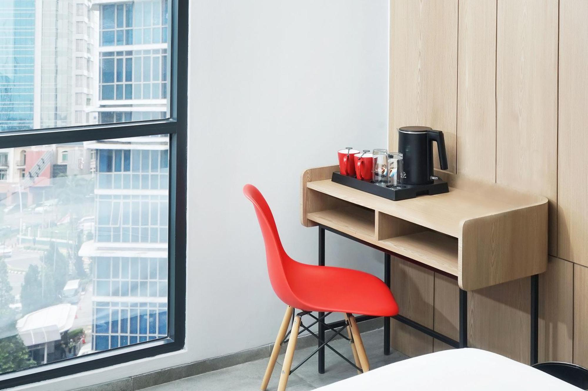 ג'קרטה Neo Hotel Puri Indah מראה חיצוני תמונה