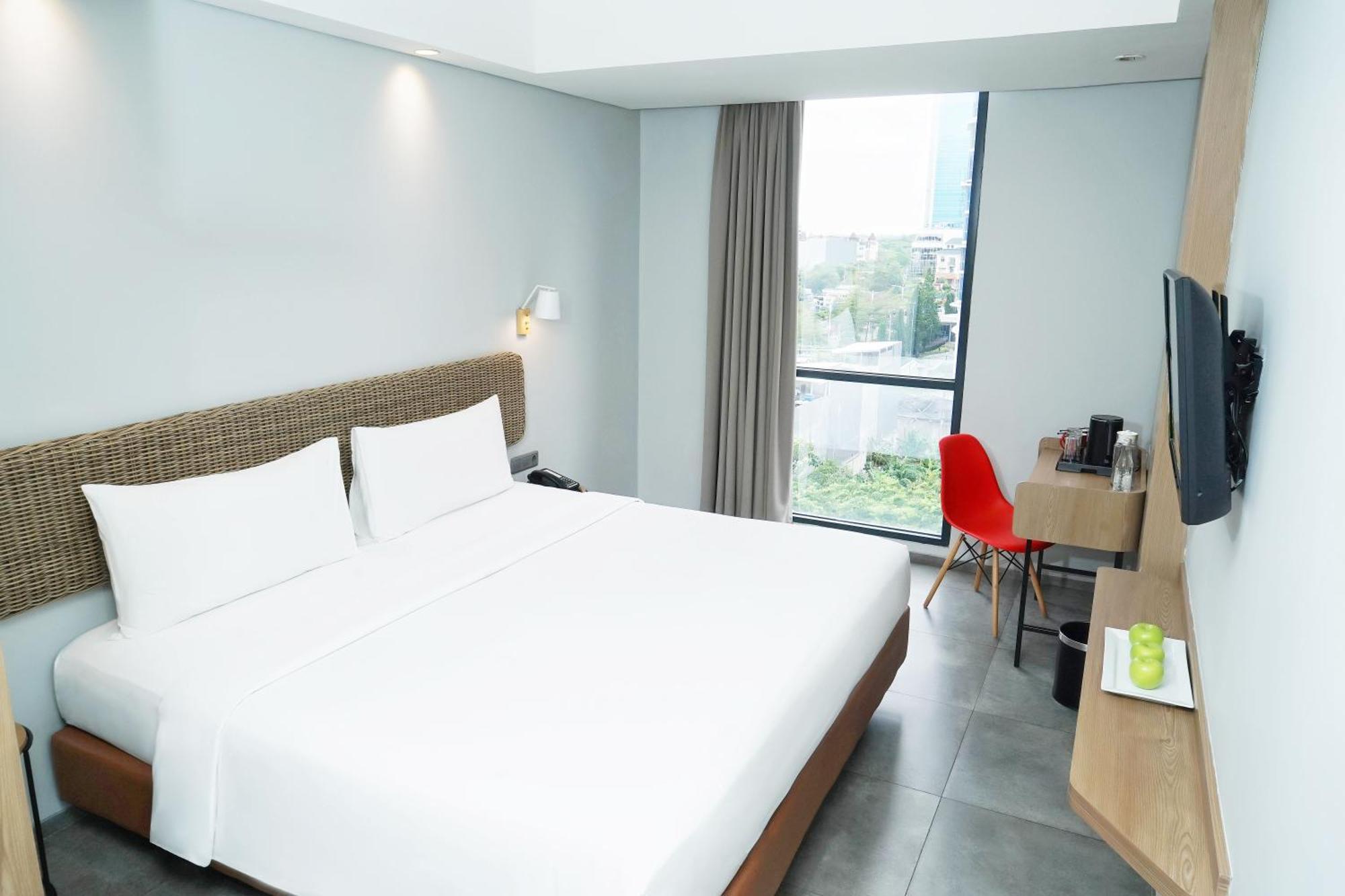 ג'קרטה Neo Hotel Puri Indah מראה חיצוני תמונה